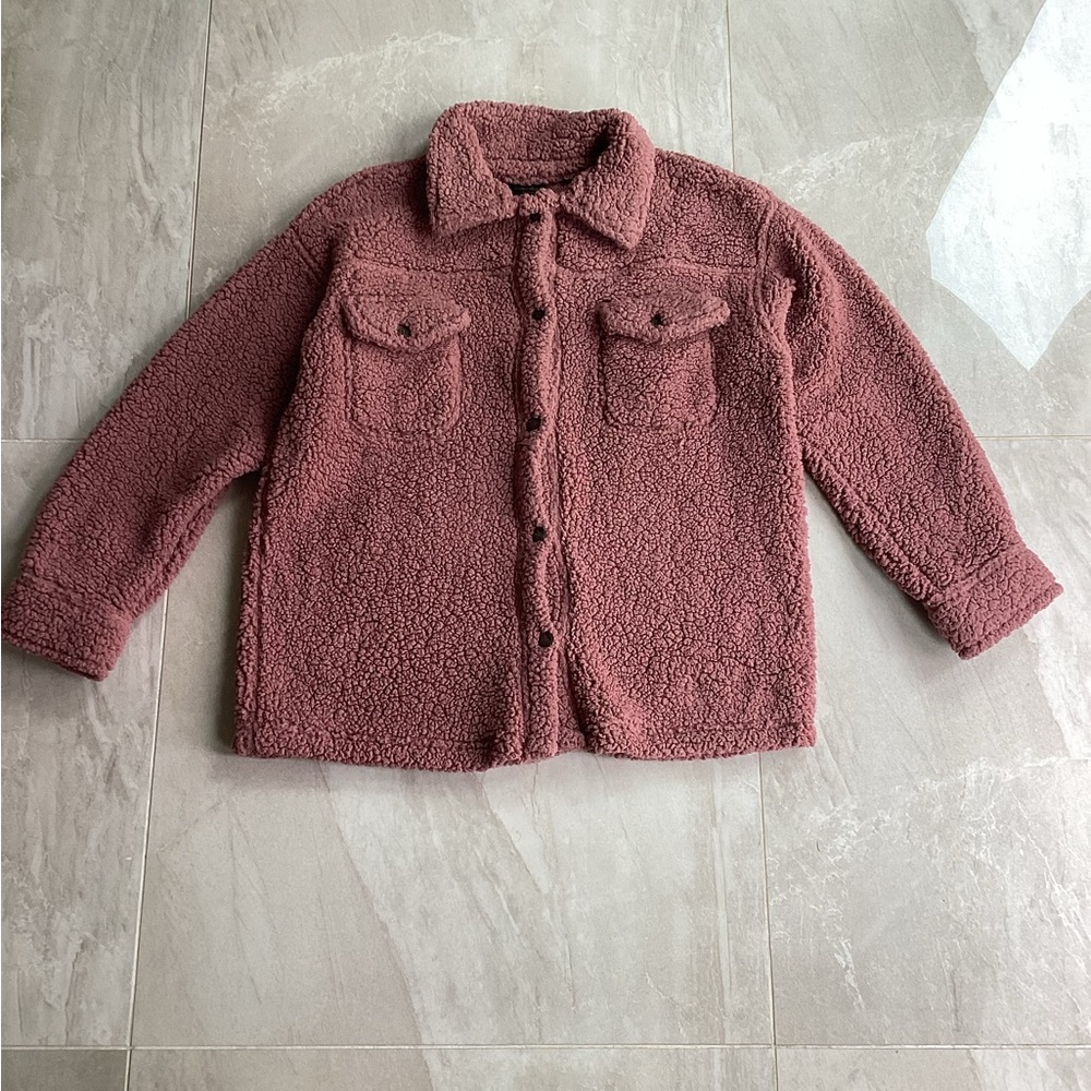 32 Degrees Pink Button Down Shirt Plush Texture
